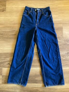 Straight-Leg Women's Jeans in Dark Blue Denim